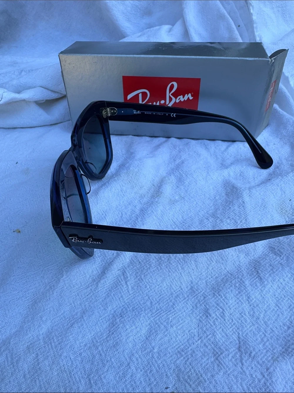 Ray-Ban muted grey blueWayfarer Sunglasses with Gray Lenses 49 Eyesize